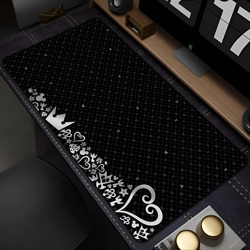 Black And White Anime Desktop  - огляд і ціна Laptop Accessories Productivity